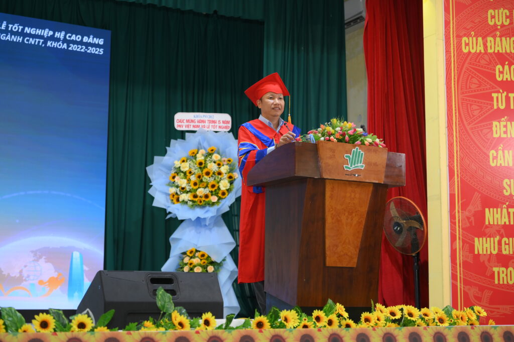 Mr. Hồ Viết Hà – Principal of Da Nang College